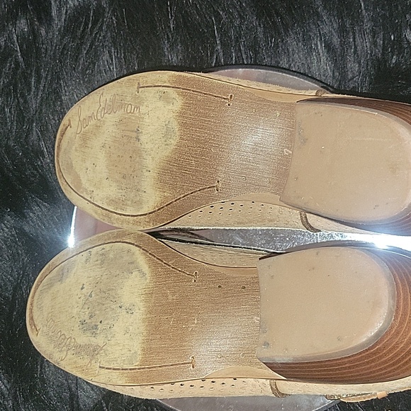 Sam Edelman Paula Perforated Leather Buckle Ankle Western Boots - Picture 6 of 7